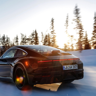 Porsche snow wallpaper