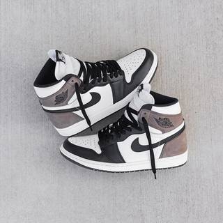 Jordan 1 mocha wallpaper