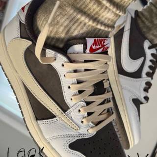 Jordan 1 mocha wallpaper