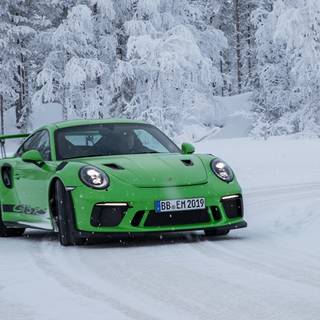 Porsche snow wallpaper