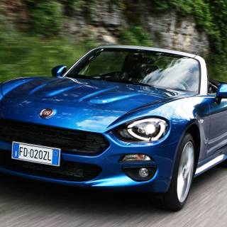 Fiat 124 wallpaper