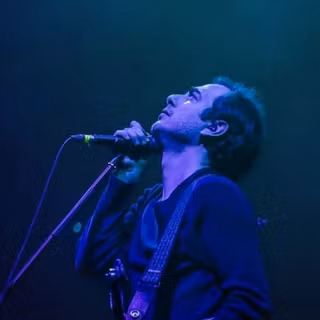 Mor ve ötesi wallpaper