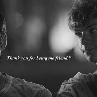 Thomas Brodie Sangster aesthetic laptop wallpaper