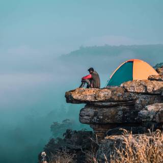 Mountain edge wallpaper