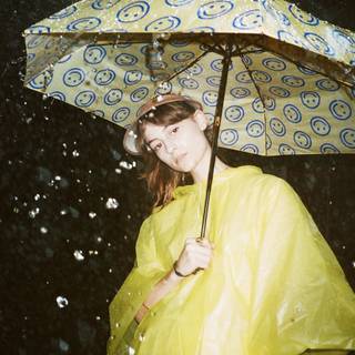 Faye Webster wallpaper