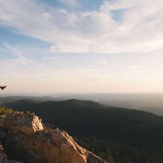 Mountain edge wallpaper