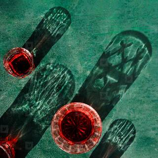 Red and green aesthetic wallpaper