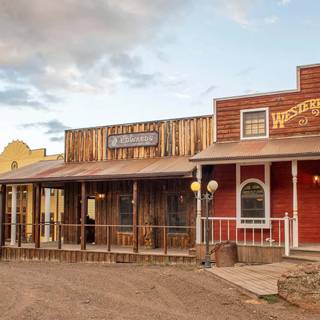 Western town wallpaper