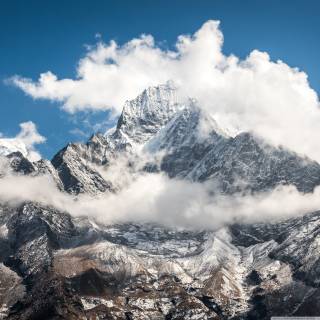 4k Everest wallpaper