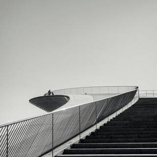 iPhone 4k black and white wallpaper