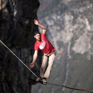 Slacklining wallpaper