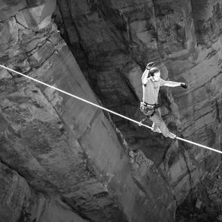 Slacklining wallpaper