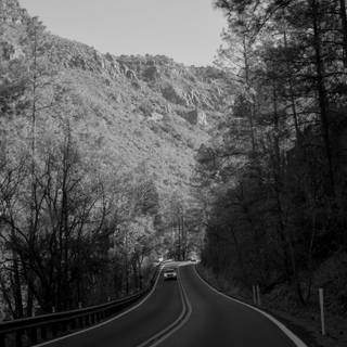 Black and white phone road wallpaper