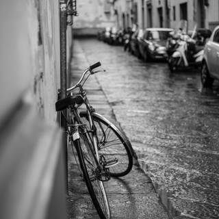 Black and white phone road wallpaper