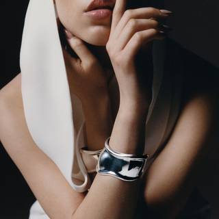 Jenna Ortega iPhone 4k wallpaper