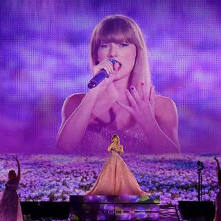 Taylor Swift The Eras Tour desktop HD wallpaper