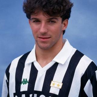 Del Piero aesthetic wallpaper