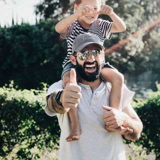 People laughing wallpaper