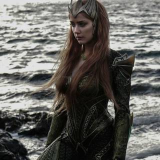 Amber Heard iPhone wallpaper