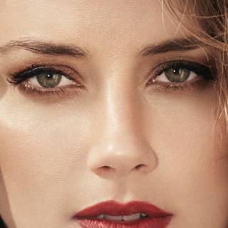Amber Heard iPhone wallpaper