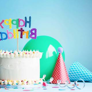 White cake wallpaper