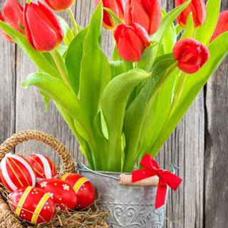 Easter red wallpaper