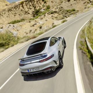 Mercedes-Benz AMG GT 63 wallpaper