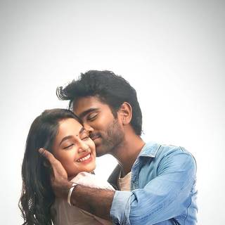 Romantic scene wallpaper