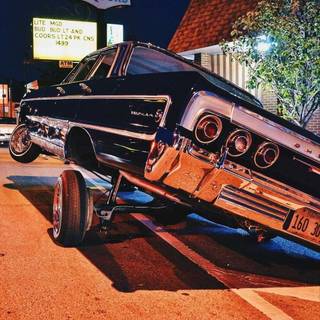 Lowrider phone wallpaper