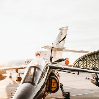 iPhone jet wallpaper