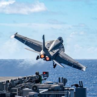 F-18 iPhone wallpaper