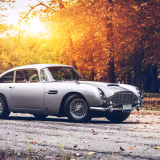 Aston Martin 007 wallpaper