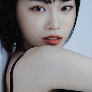 LE SSERAFIM Chaewon wallpaper