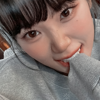 LE SSERAFIM Chaewon wallpaper