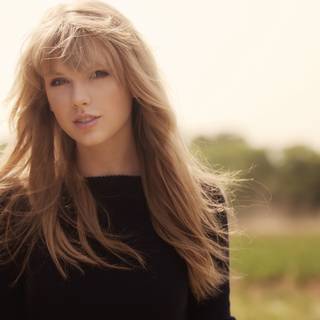 Cute Taylor Swift wallpaper