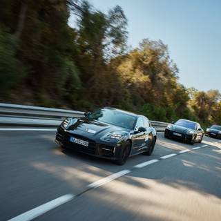 Porsche Panamera 2024 wallpaper