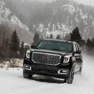 GMC Yukon Denali wallpaper