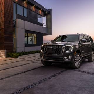 GMC Yukon Denali wallpaper