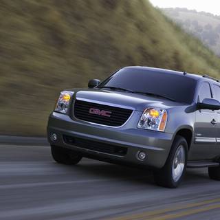 GMC Yukon Denali wallpaper