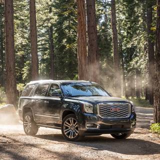 GMC Yukon Denali wallpaper