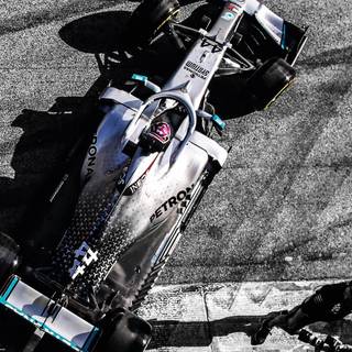 F1 Mercedes iPhone wallpaper