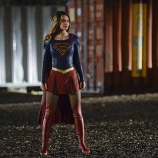 TV girl 4k wallpaper