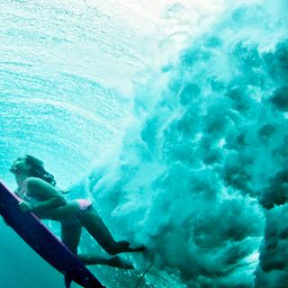 iPhone surf wallpaper