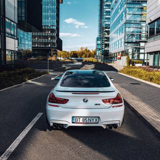 BMW M6 iPhone wallpaper