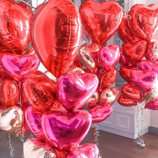 Valentines balloons wallpaper