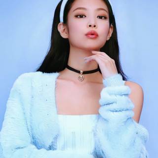 Blue Jennie wallpaper