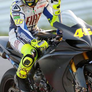 Valentino Rossi iPhone wallpaper