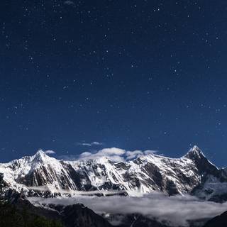 Night mountain phone wallpaper