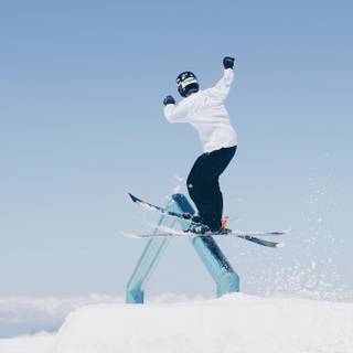 Ski iPhone wallpaper