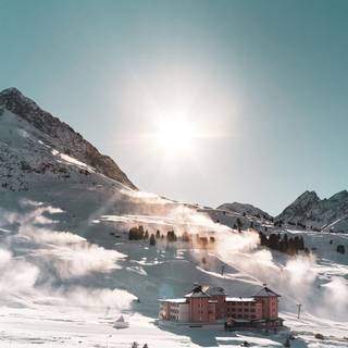 Ski iPhone wallpaper